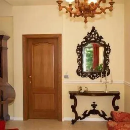 Petit Chateau 3* Монтекатини-Терме