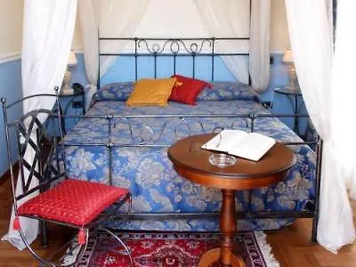 Panzió Petit Chateau Montecatini Terme