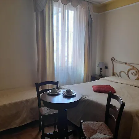 Petit Chateau 3*